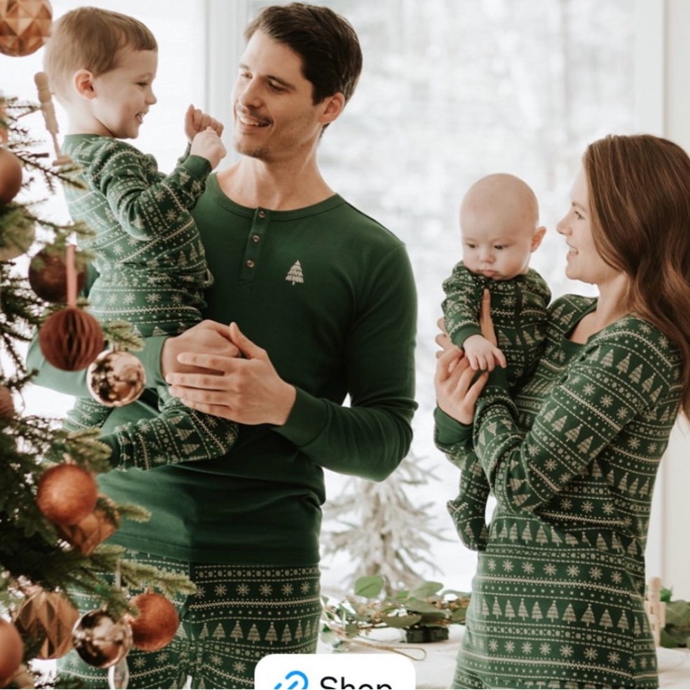 Women’s Petit Lem 2024 Holiday Pajamas - Picture 2 of 4